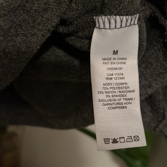 Dynamite Stretchy Body-Con Wrap Dress - Picture 4 of 4